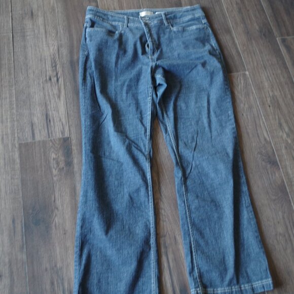 Northern Reflection Ladies Jeans - Picture 1 of 3
